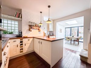 Photo 23- click for photo gallery